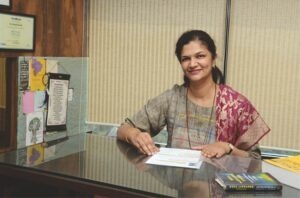 सौ.-अनुजा-शीड-जर्मन-भाषा-वर्ग-इन-पुणे-लर्न-अकॅडमी